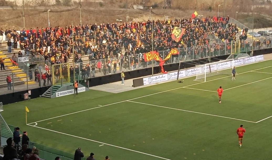 VIDEO | IL derby, Mucciconi: "Onorato d'essere il presidente di questi tifosi"