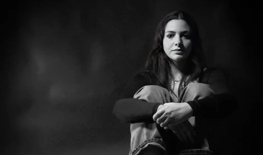 VIDEO | "Punto a capo", il primo album della cantautrice giuliese Milena Melchiorre