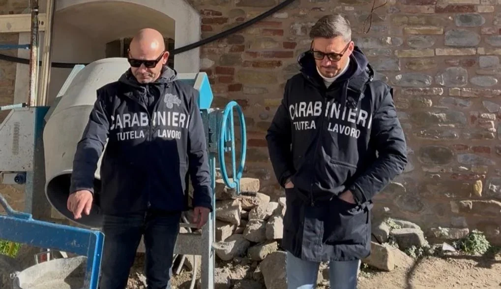 Controlli nei locali pubblici e cantieri dai Carabinieri dell'Ispettorato del Lavoro