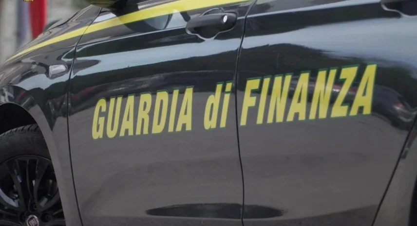 Sequestrati 40.000 articoli di carnevale