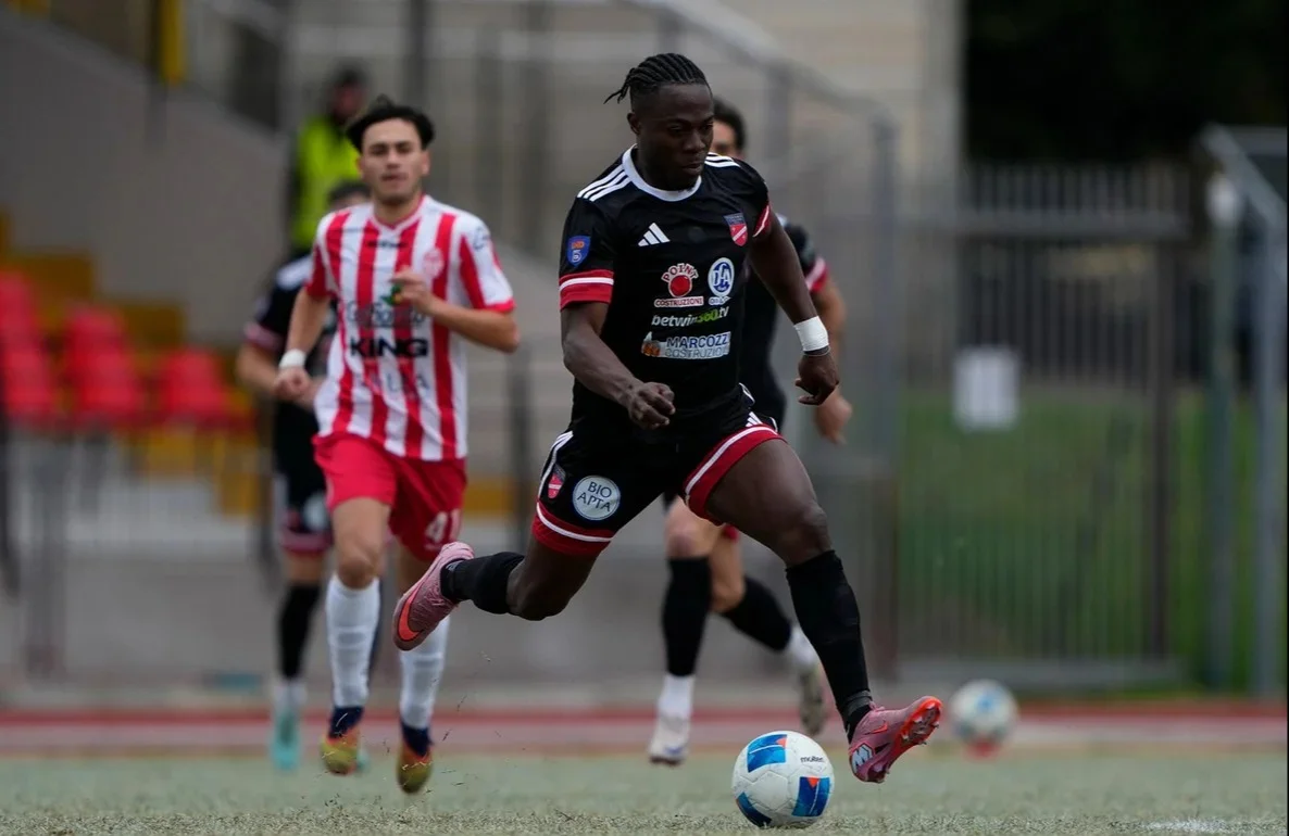 Calcio D/F, Teramo ed Ancona sorridono ed allungano