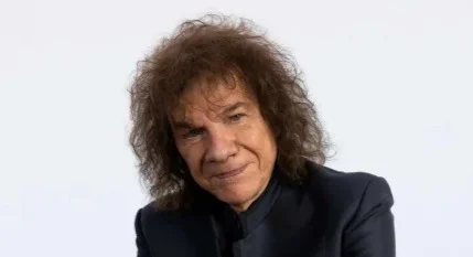 Riccardo Cocciante in concerto a Piazza Martiri domenica 26 luglio