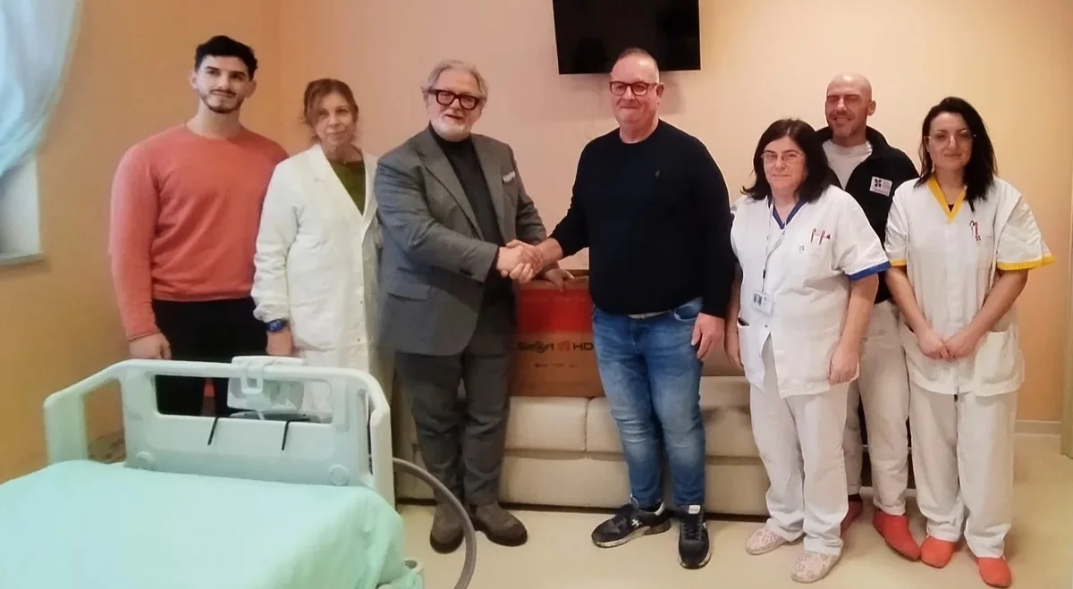 Asl Teramo, donati 8 televisori all’Hospice