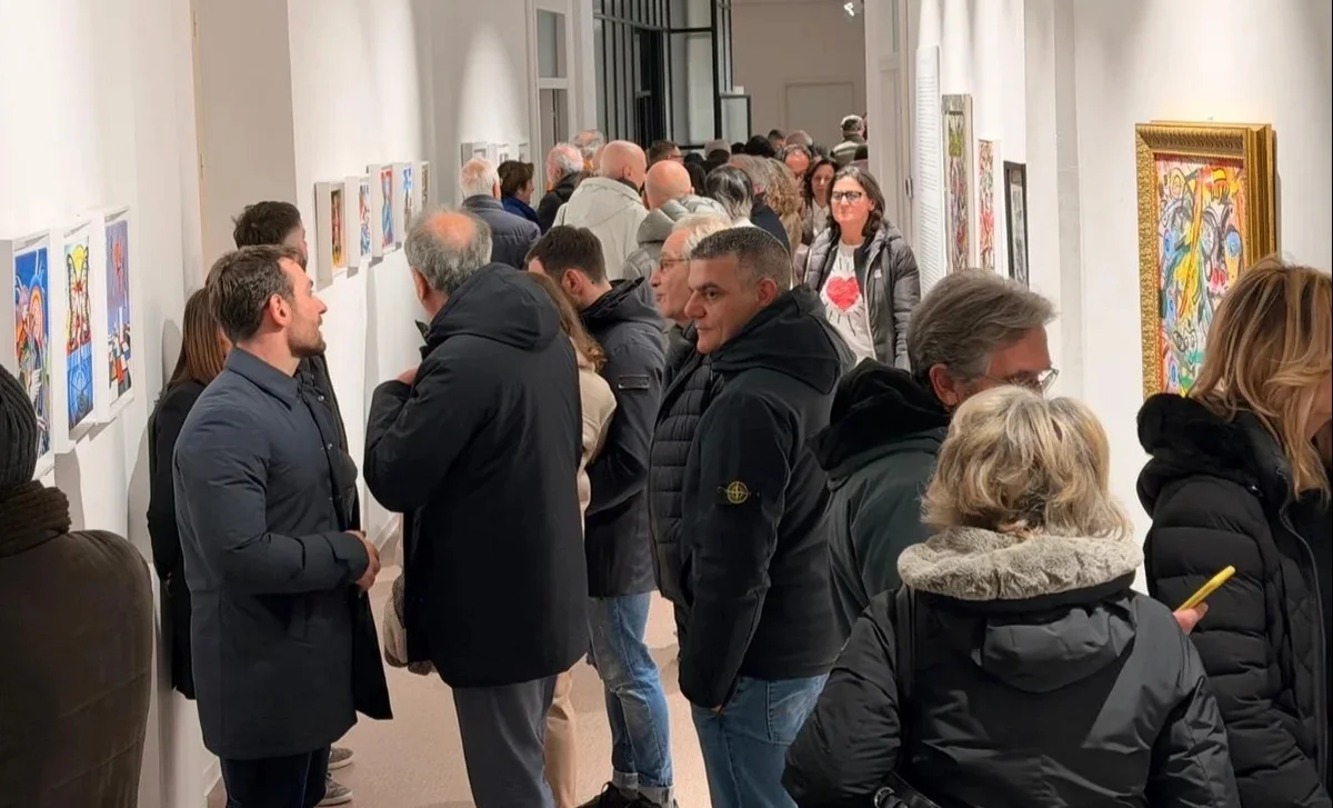 Mark e Paul Kostabi: inaugurata "Metafisica Americana"