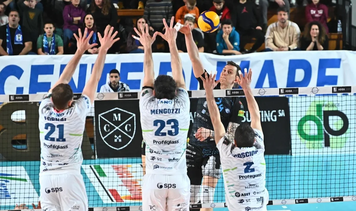 Volley A2, l'ABBA Pineto torna al successo in campionato: Fano travolto (3-0)