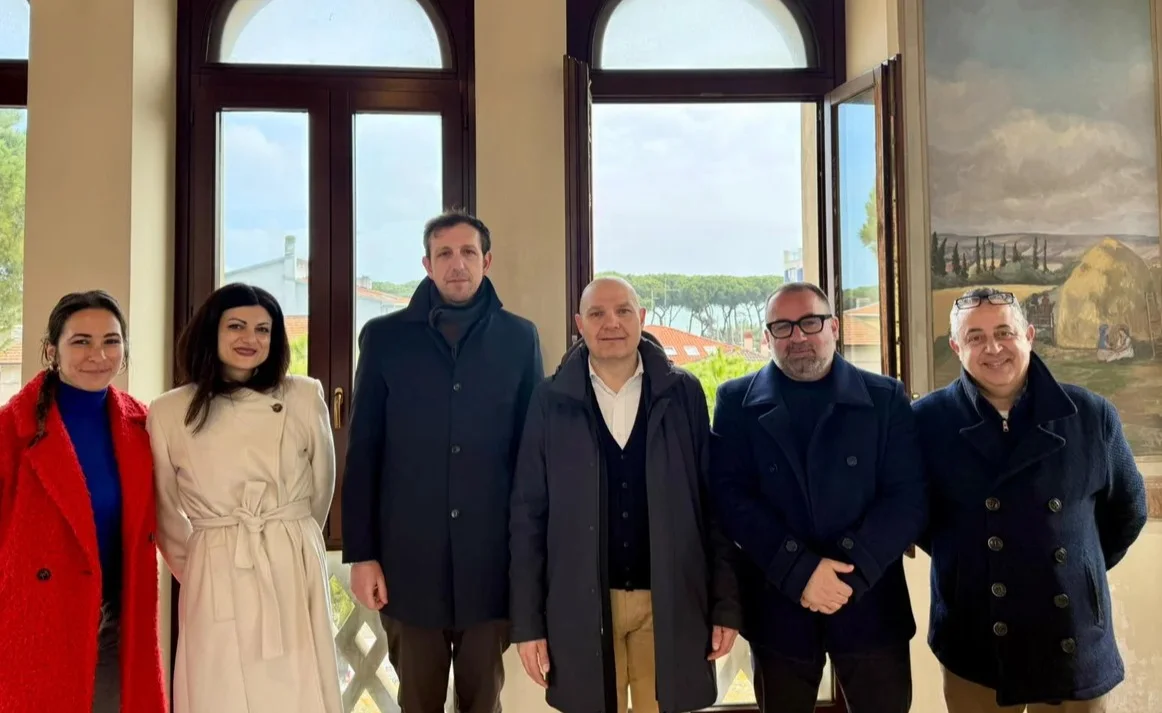 Belle Arti, il soprintendente Sericola in visita a Pineto