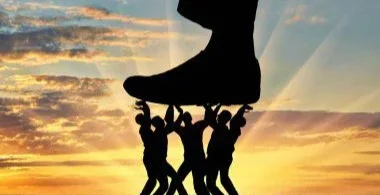 Giulianova Patrimonio, ANPI e NOS-NOI al fianco dei lavoratori: "Il Comune rompa il silenzio"