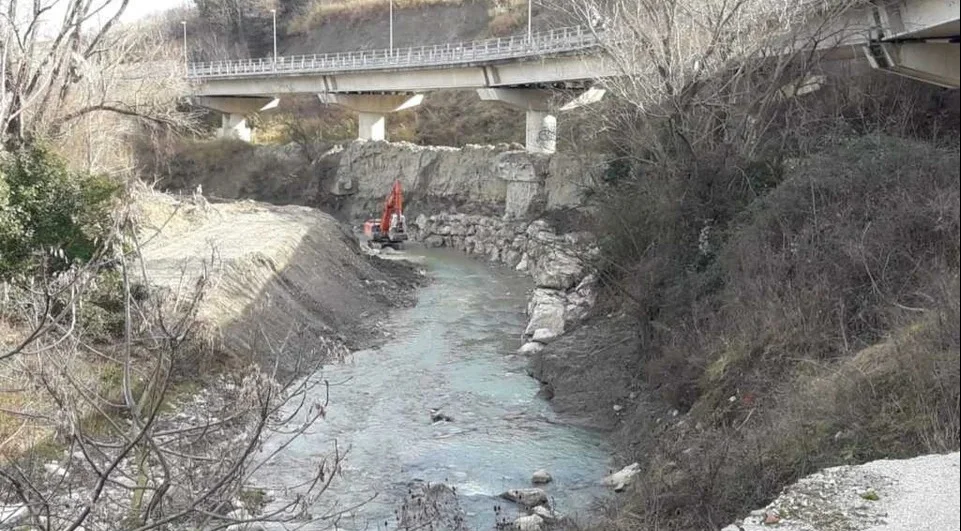 Teramo. chiuso precauzionalmente il guado di Carapollo