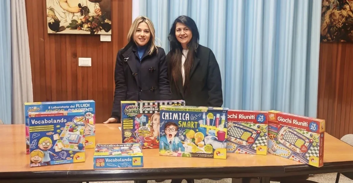 Alba Adriatica, la Lega dona giochi per l'appartamento degli incontri neutri