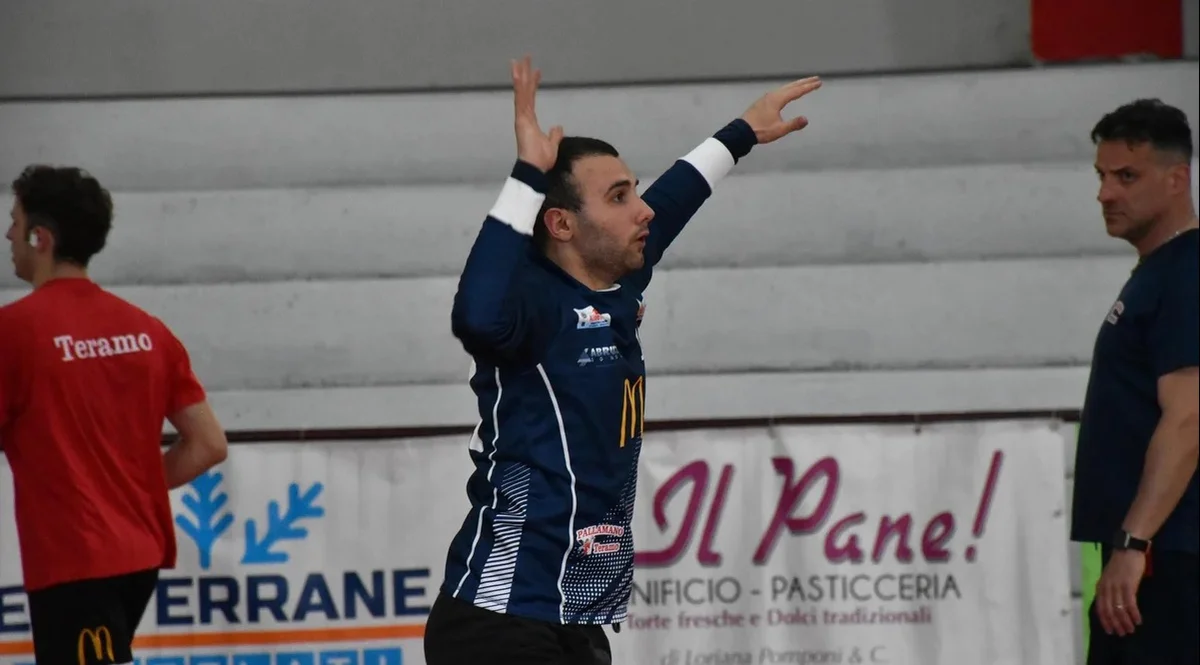 Handball A Silver, Lions Teramo espugna Monteprandone (27-30)