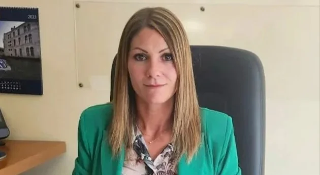 Assunzioni e riorganizzazione con polemiche