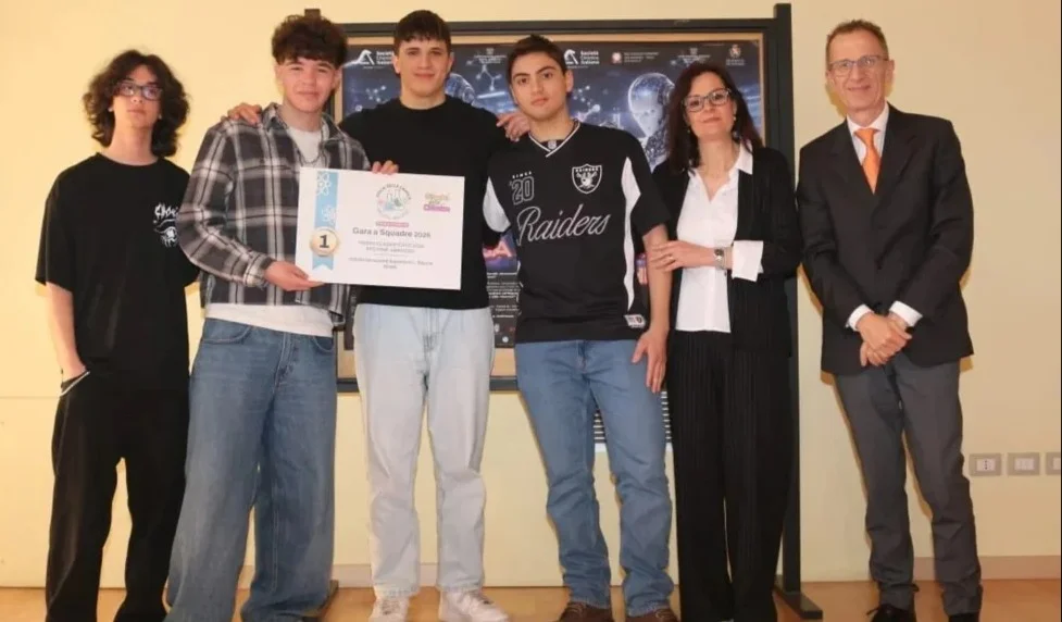 FOTO e VIDEO | Giochi della Chimica, premiati i vincitori regionali all’Alessandrini