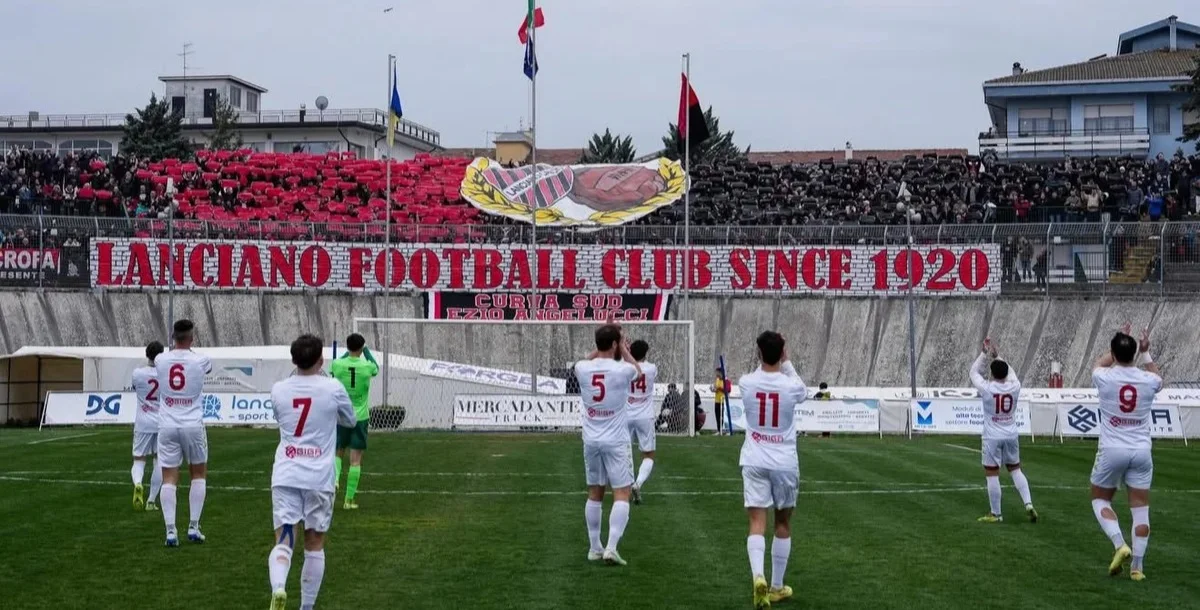 FOTO e VIDEO | Il Lanciano dopo 27 anni si riprende la D