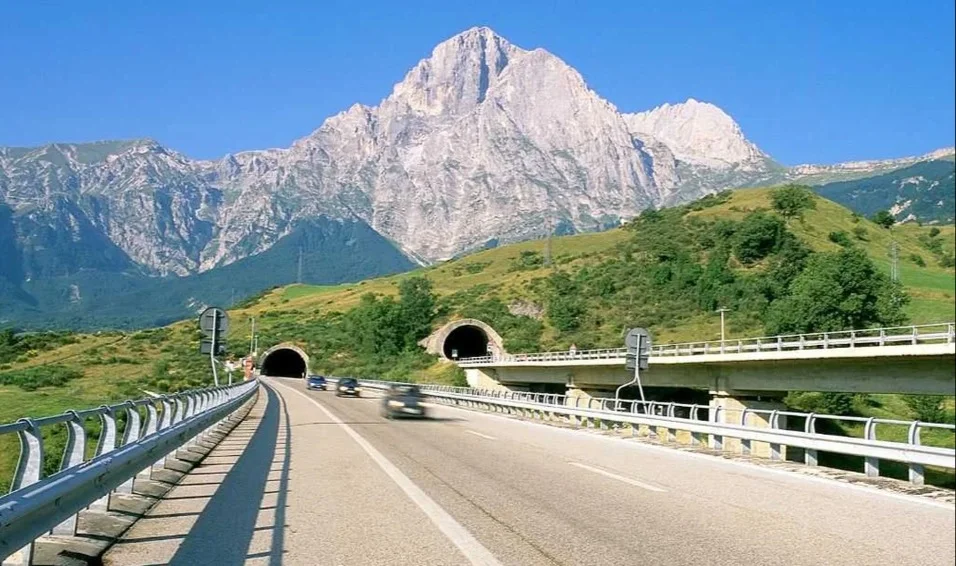 A24: chiusure notturne del Traforo da lunedì