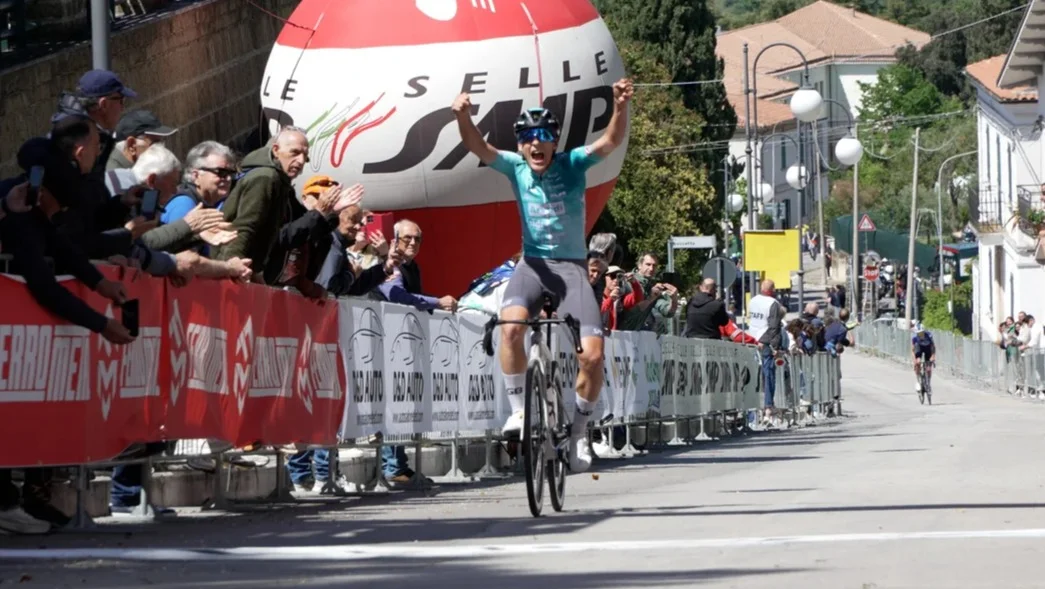 FOTO | Giro d’Abruzzo Juniores, Alessandro Battistoni leader della generale