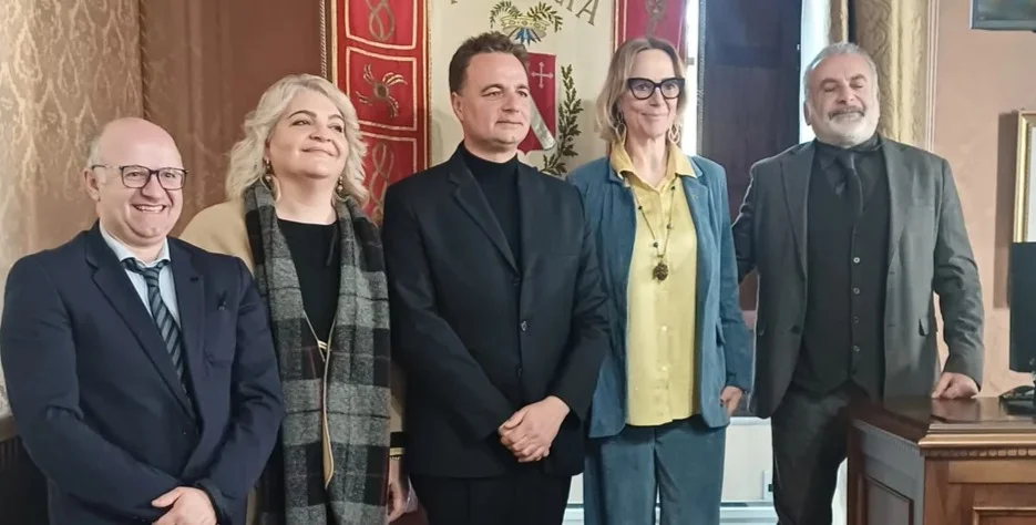 Provincia, l'opposizione rifiuta le deleghe offerte da D'Angelo