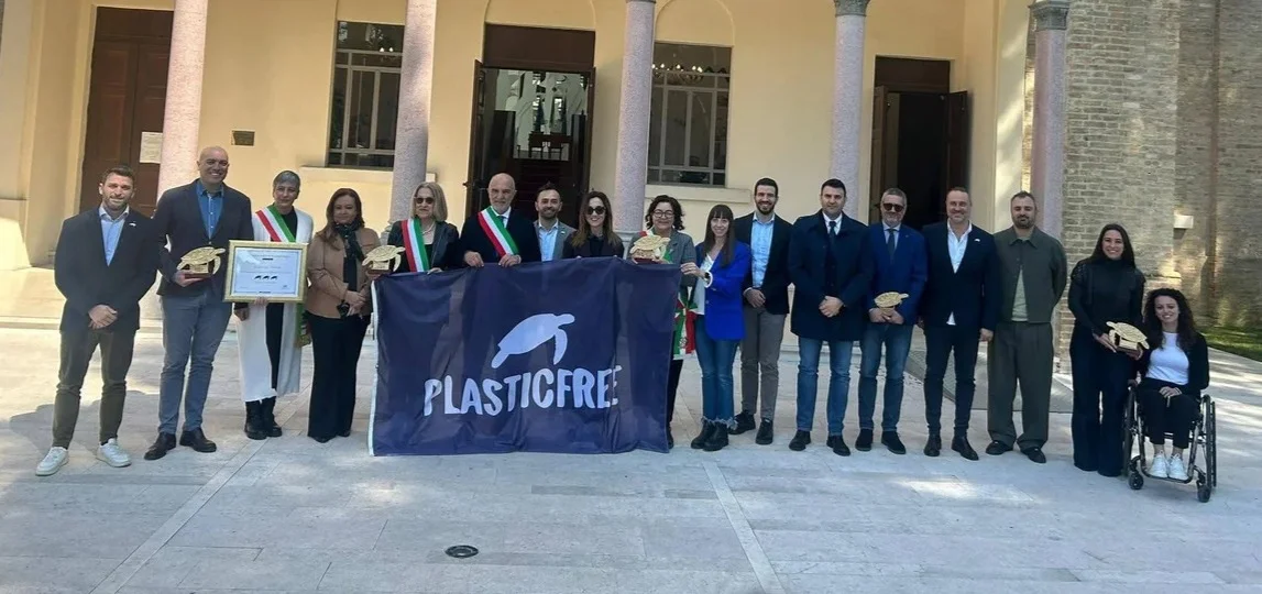 Tutela del mare e dell’ambiente, la costa abruzzese unita con Plastic Free