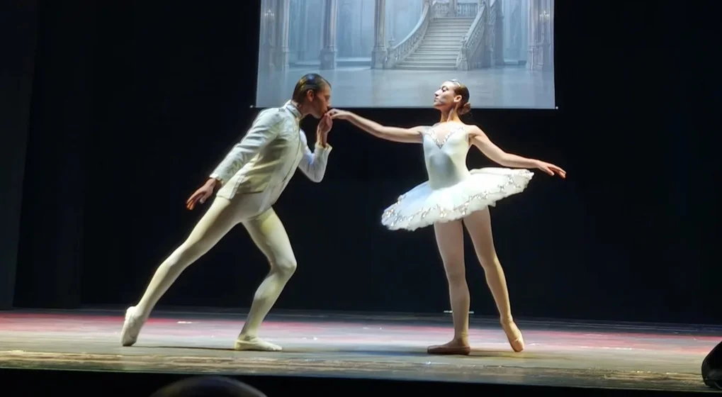 FOTO | Il Liceo Coreutico incanta al Teatro Comunale di Atri
