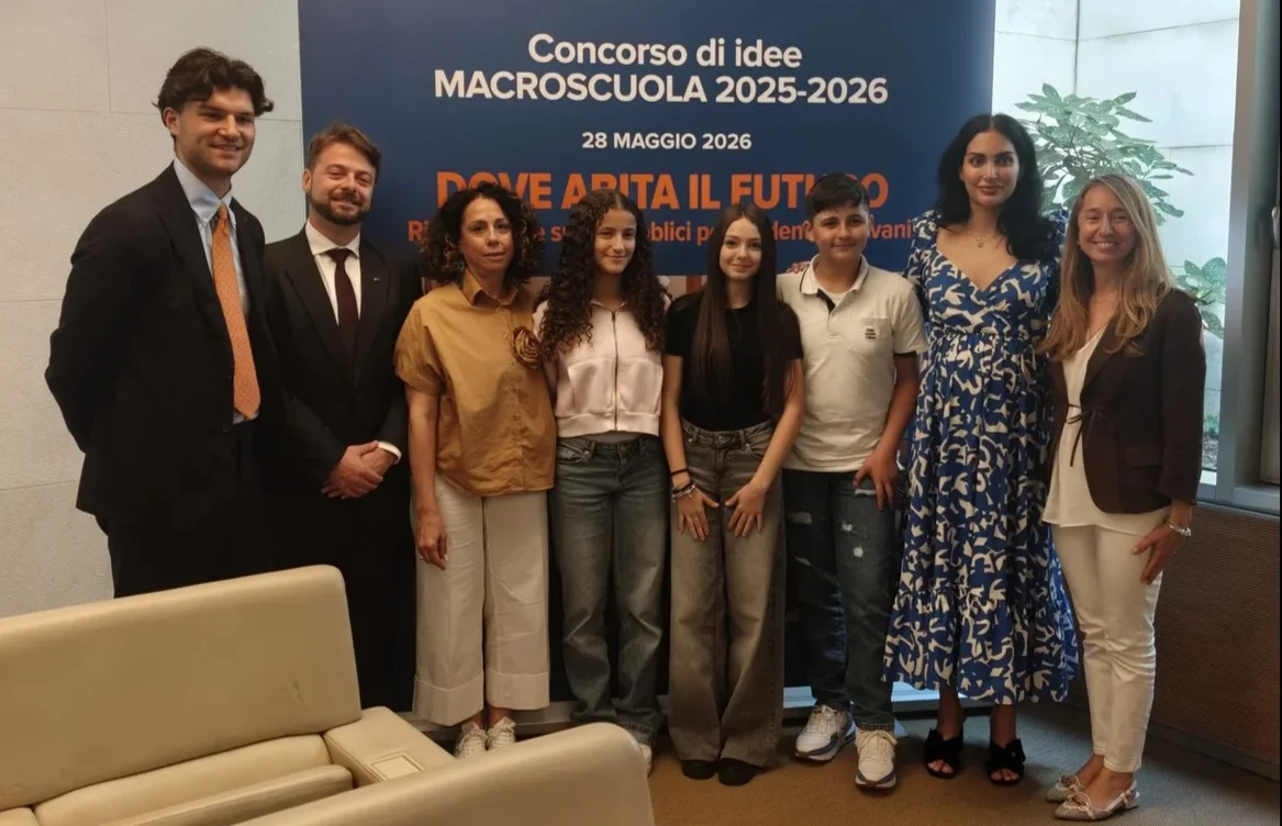 ANCE, la 3^F di Torricella Sicura protagonista del concorso "Macroscuola"
