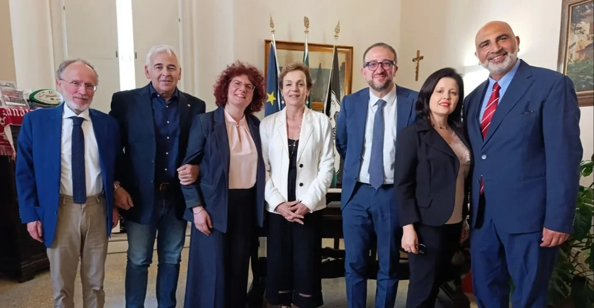 FOTO | L'ambasciatrice del Libano Carla Jazzar in visita a L'Aquila