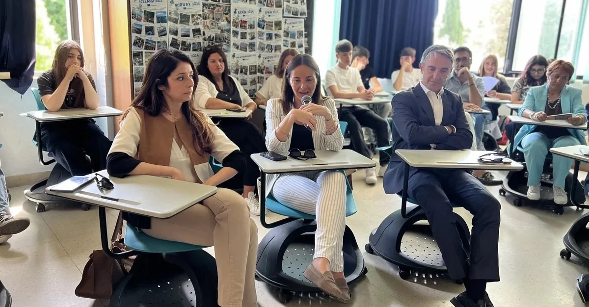 FOTO | Aggressività giovanile, confronto al Liceo "Curie" di Giulianova