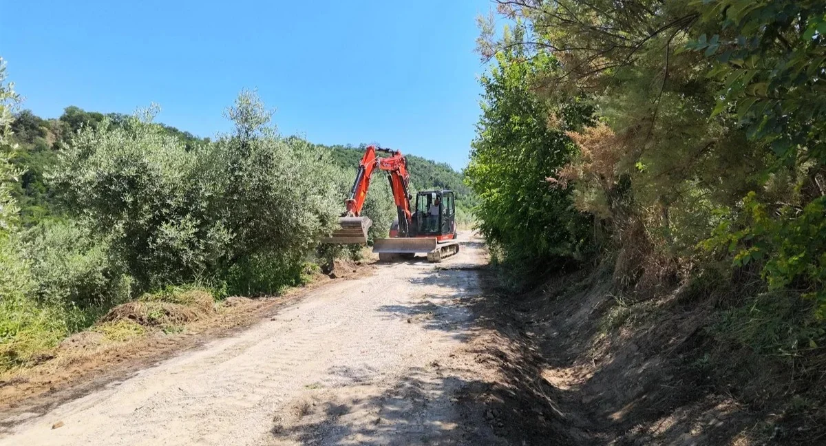 FOTO | Castellalto, via Umbria tornerà percorribile: lavori già avviati