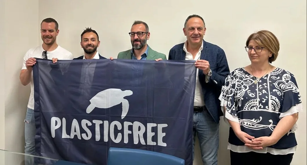 L’Aquila e Plastic Free insieme per l’ambiente: firmato il protocollo d’intesa