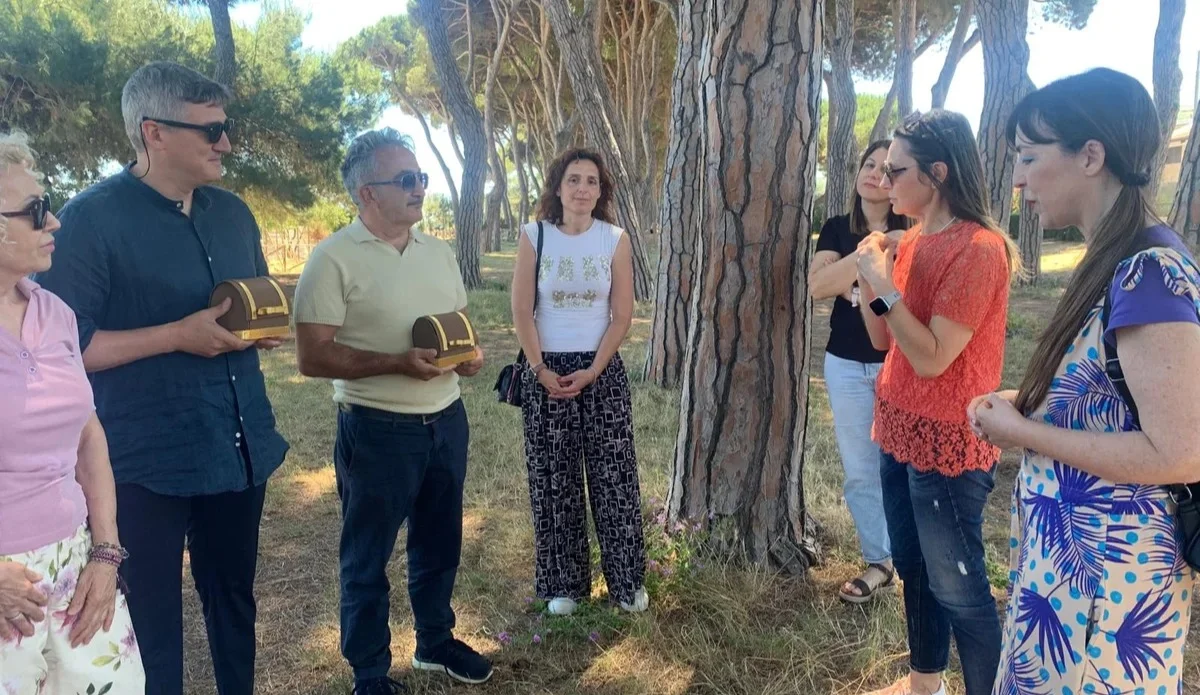 IC Giovanni XXIII di Pineto sostiene il territorio: donazione all’AMP Torre del Cerrano