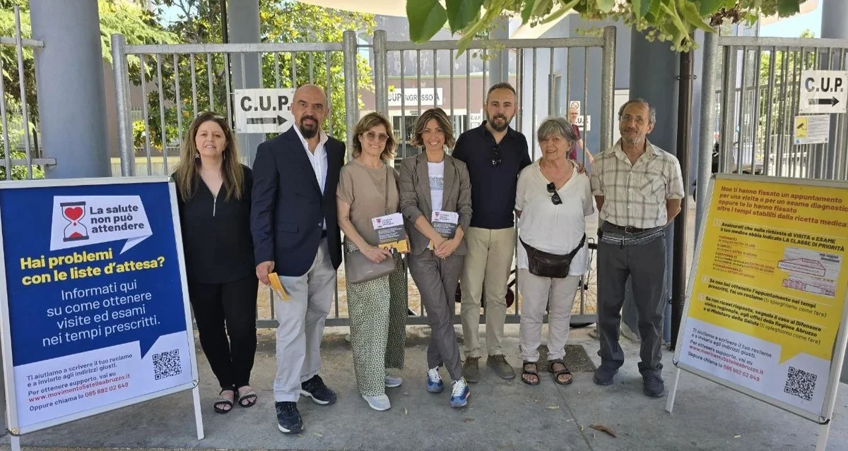 “La salute non può attendere”, a Teramo la campagna informativa del M5S