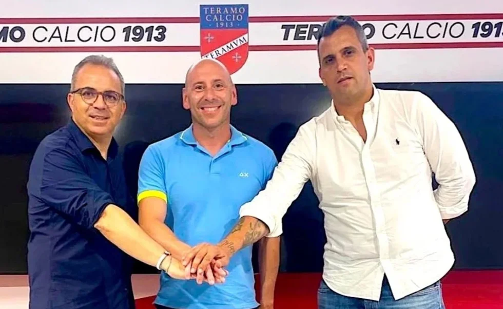 Calcio, Teramo: arriva Clementoni e De Baptistis lascia