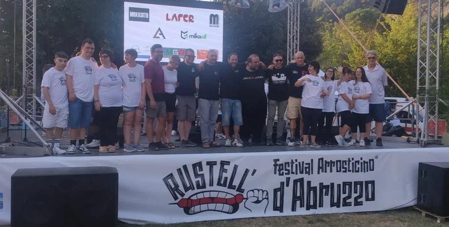 FOTO e VIDEO | Via alla seconda edizione del Festival dell'Arrosticino
