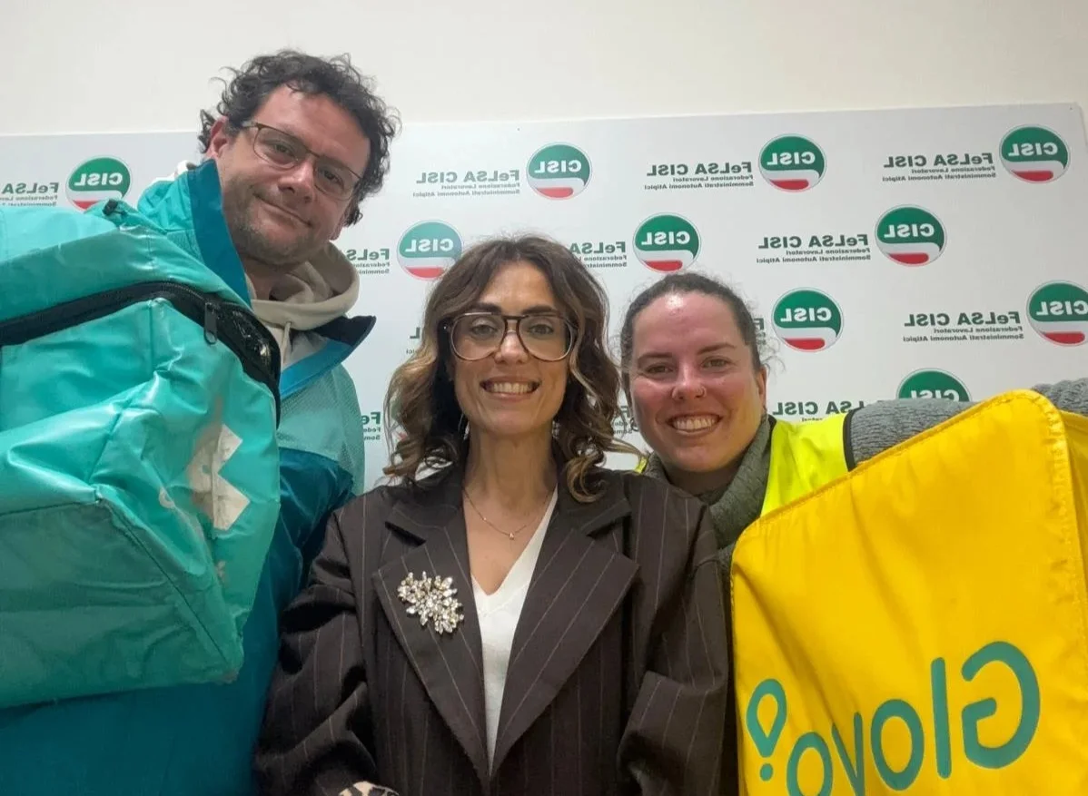 Food delivery, la Cisl chiede un nuovo contratto per i rider con regole chiare e tutele