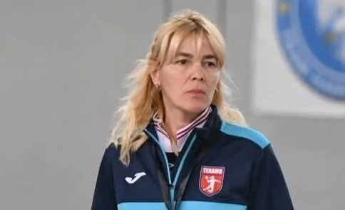 Handball A1, la Pallamano Teramo conferma 11 atlete
