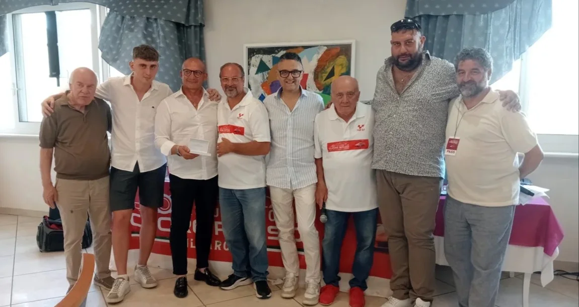 “Rosse e Tartufo”: il raduno Ferrari, Maserati e Supercar a Campovalano di Campli