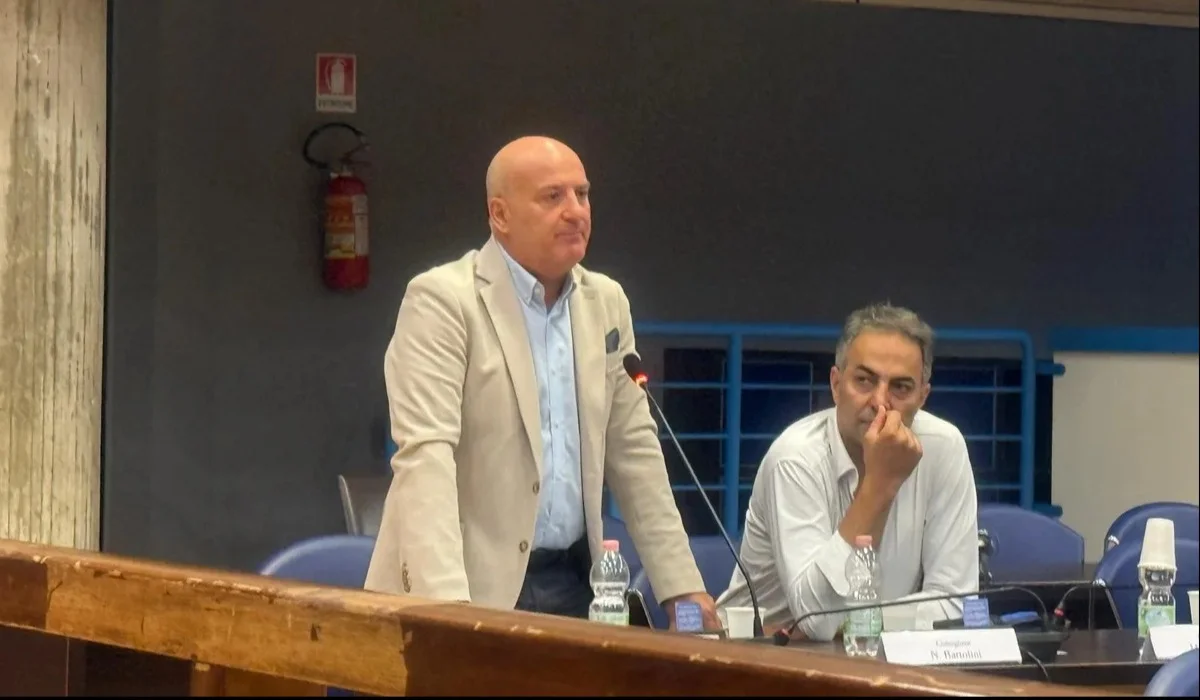 VIDEO | Sosta e parcheggi a Teramo, Rabbuffo: "Liberiamoci dalla Easy Help"