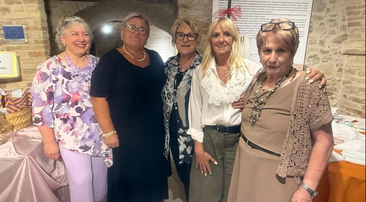 FOTO e VIDEO | L'arte del Ricamo... che prosegue a Canzano