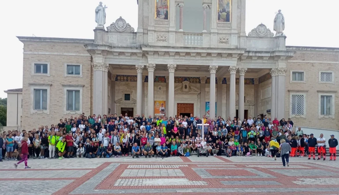 San Gabriele dell'Addolorata abbraccia i trecento del pellegrinaggio