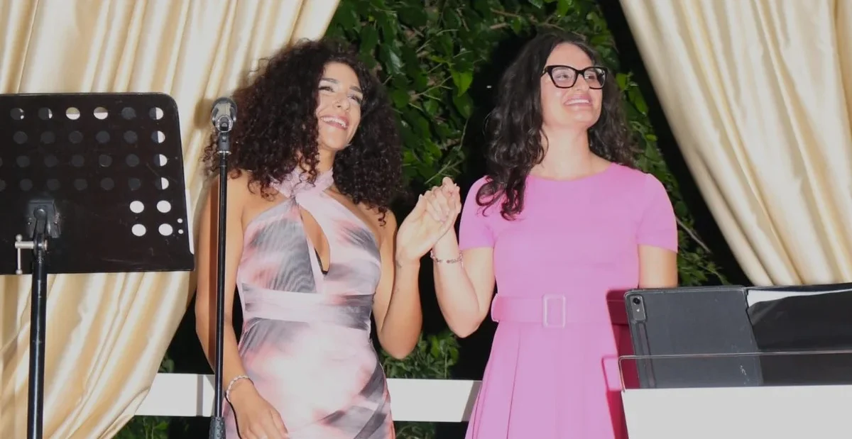FOTO | Concerto Candlelight, Sant'Atto applaude Flavia La Pasta e Giada Mancini