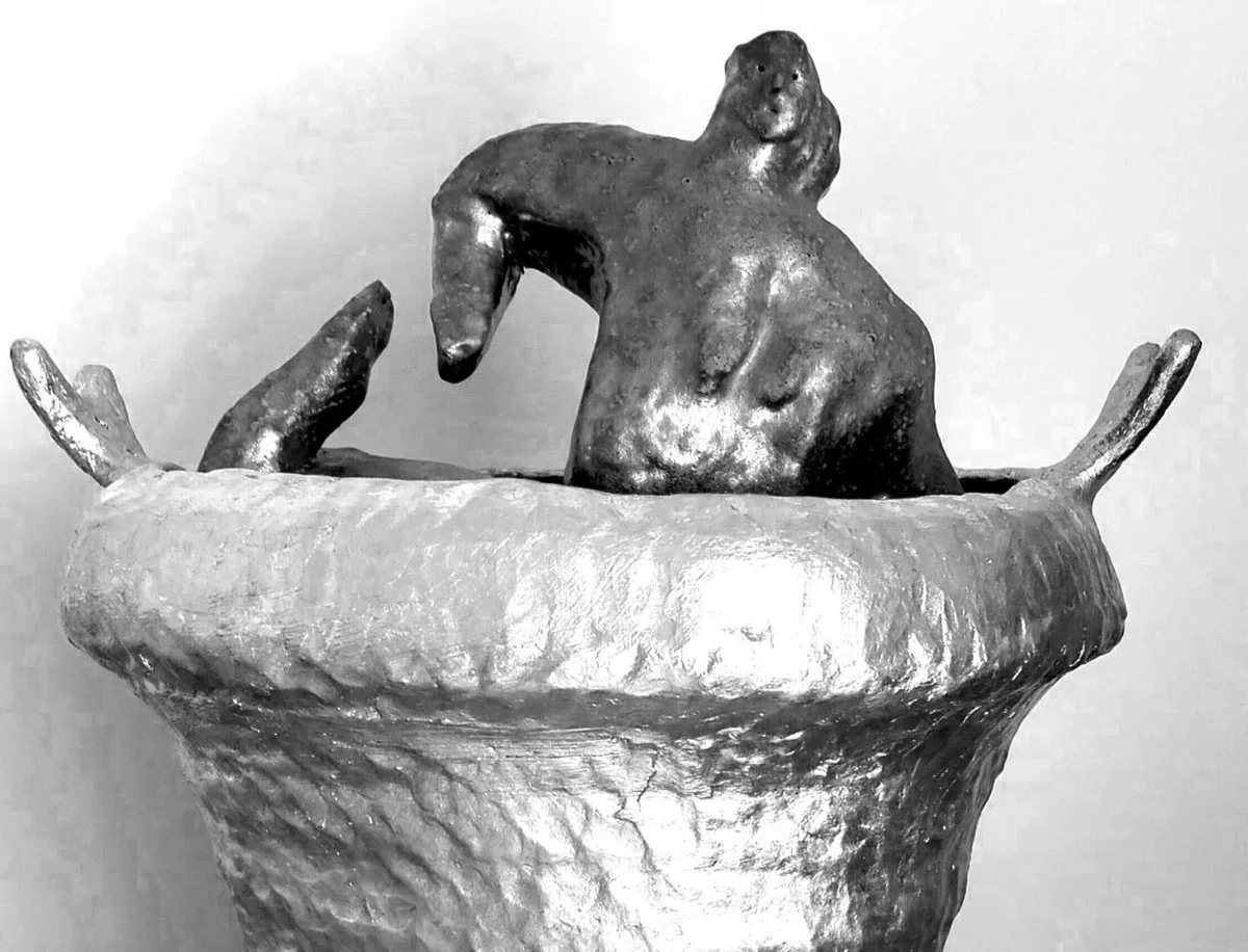 Il Vaso di Pandora: a Pineto la ceramica contemporanea incontra mito, memoria e territorio