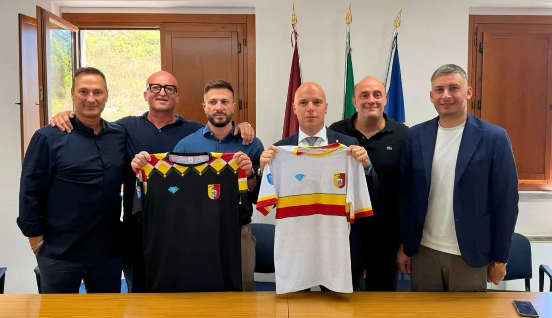 VIDEO | Calcio D, si è presentato il Giulianova Calcio