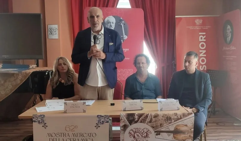 FOTO e VIDEO | La musica incontra la ceramica: il Braga protagonista dell'estate di Castelli