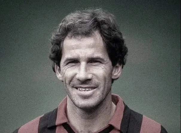 Teramo rossonera ai piedi de Il Capitano