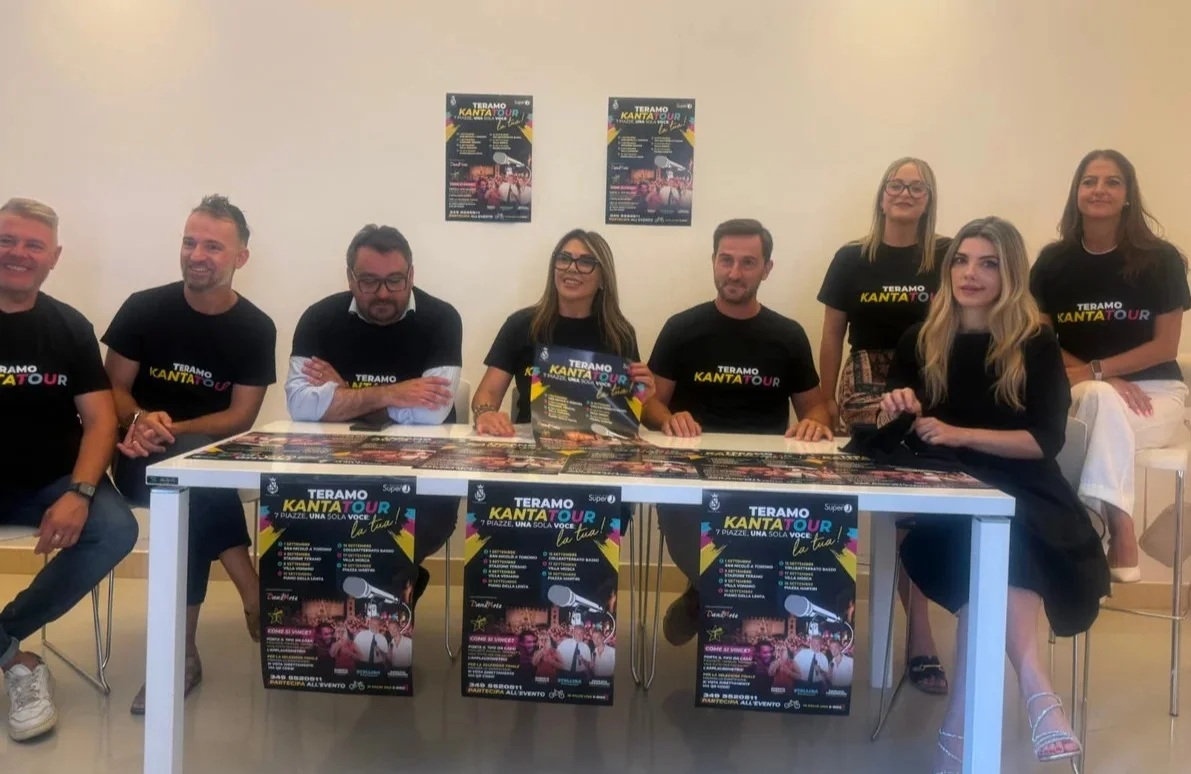 FOTO e VIDEO | Kanta Tour, la voce del pubblico in sette piazze di Teramo