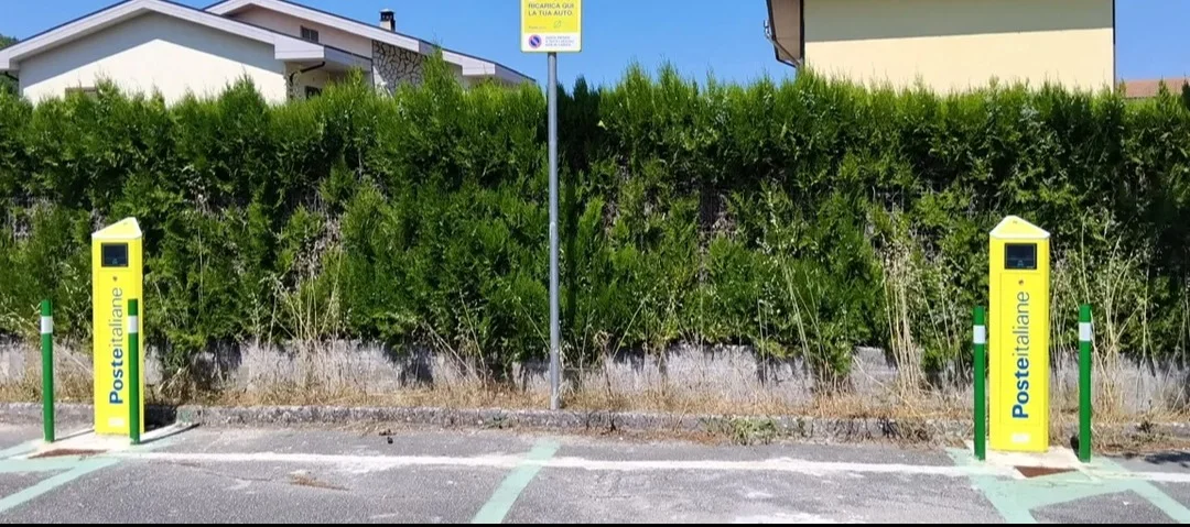 Sostenibilità, gli itinerari abruzzesi con le colonnine elettriche