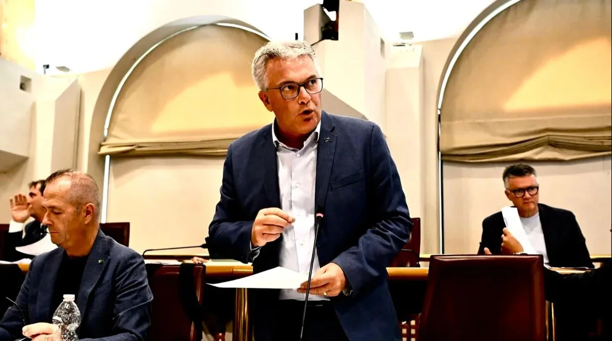 Grandinata, bocciati 2 milioni di ristori già approvati in Commissione