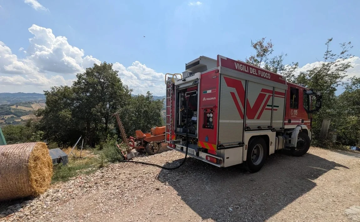 Fuga di gas a Rapino, una frana ha danneggiato una condotta