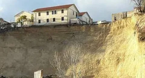 Svolta Campli chiede il commissariamento per Castelnuovo