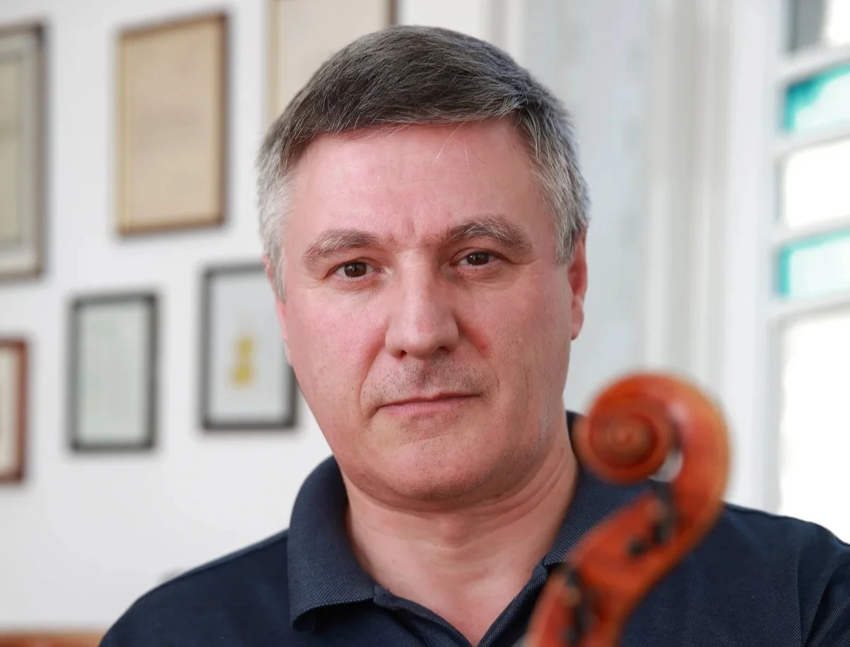 Communitas Cogitationis, il maestro liutaio Igor Moroder a Mosciano Sant’Angelo