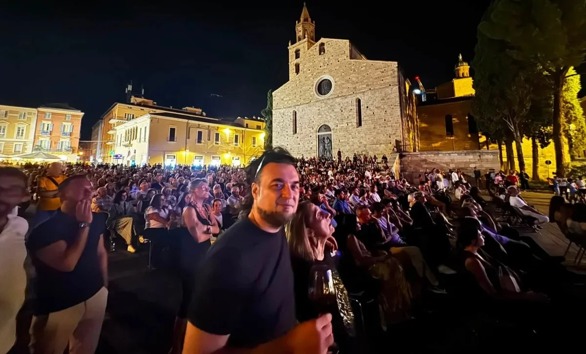 FOTO | Teramo abbraccia Melozzi e fa sua La Notte dei Serpenti