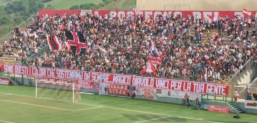 Calcio D/F, Teramo a Macerata con 356 tifosi al seguito